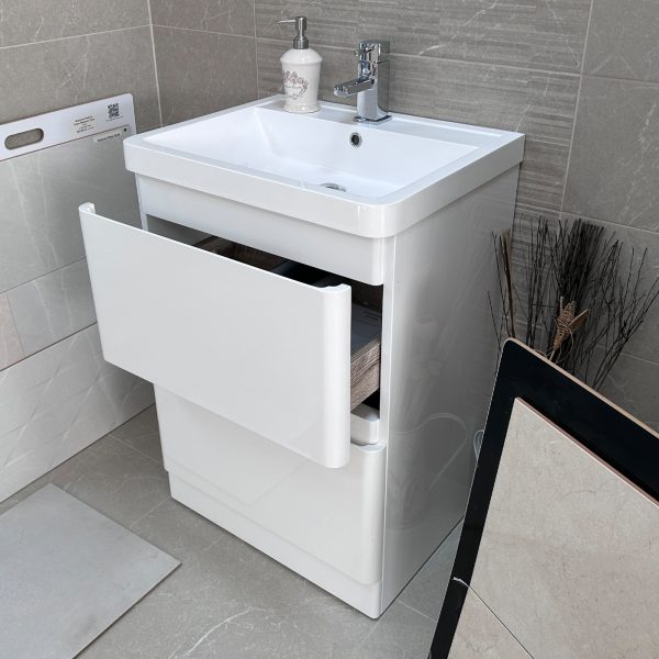 Grosvenor 600mm White Floorstanding Vanity Unit - Image 2