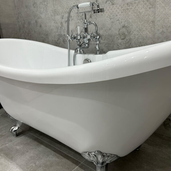 Traditional Double Slipper Freestanding Acrylic Bath - Image 2
